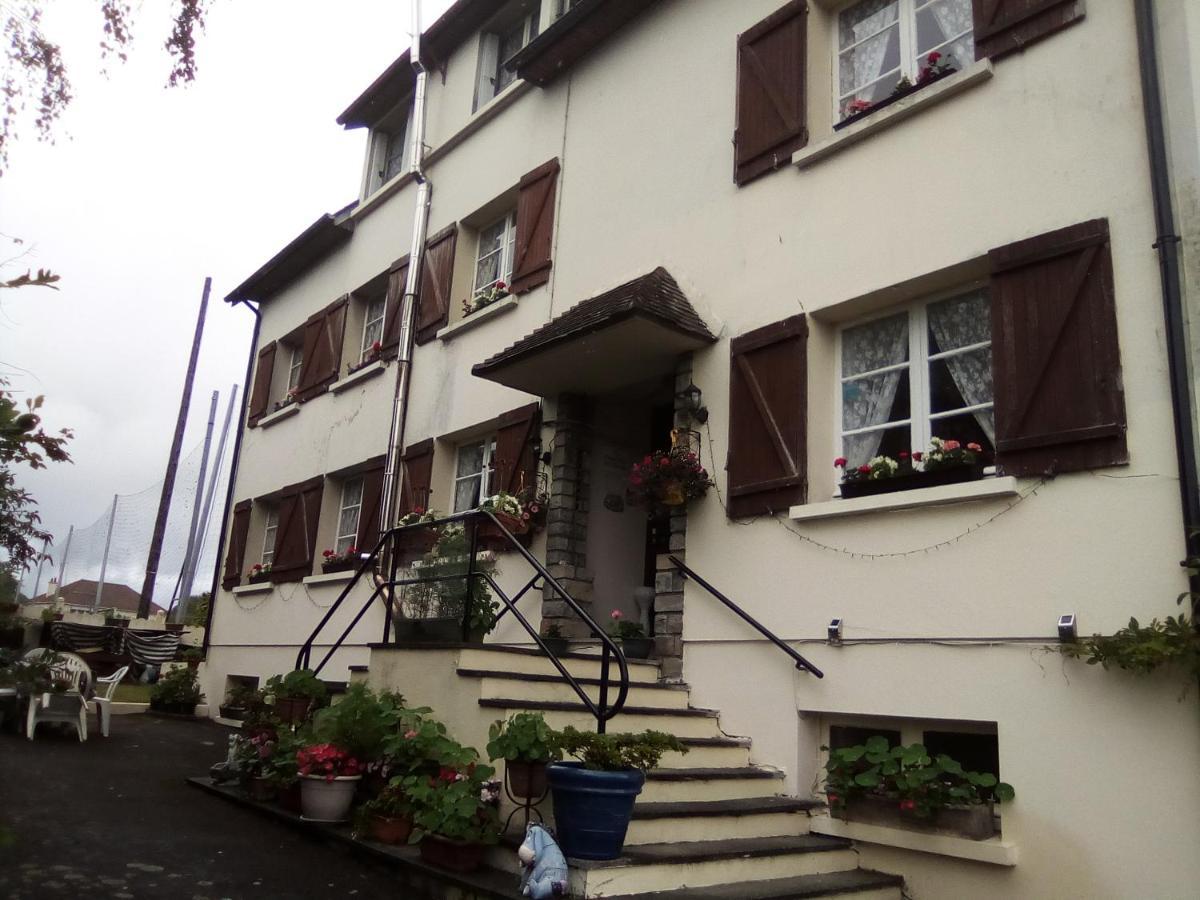 Lenard Charles Bed & Breakfast Juvigny-Val-d'Andaine Exterior foto